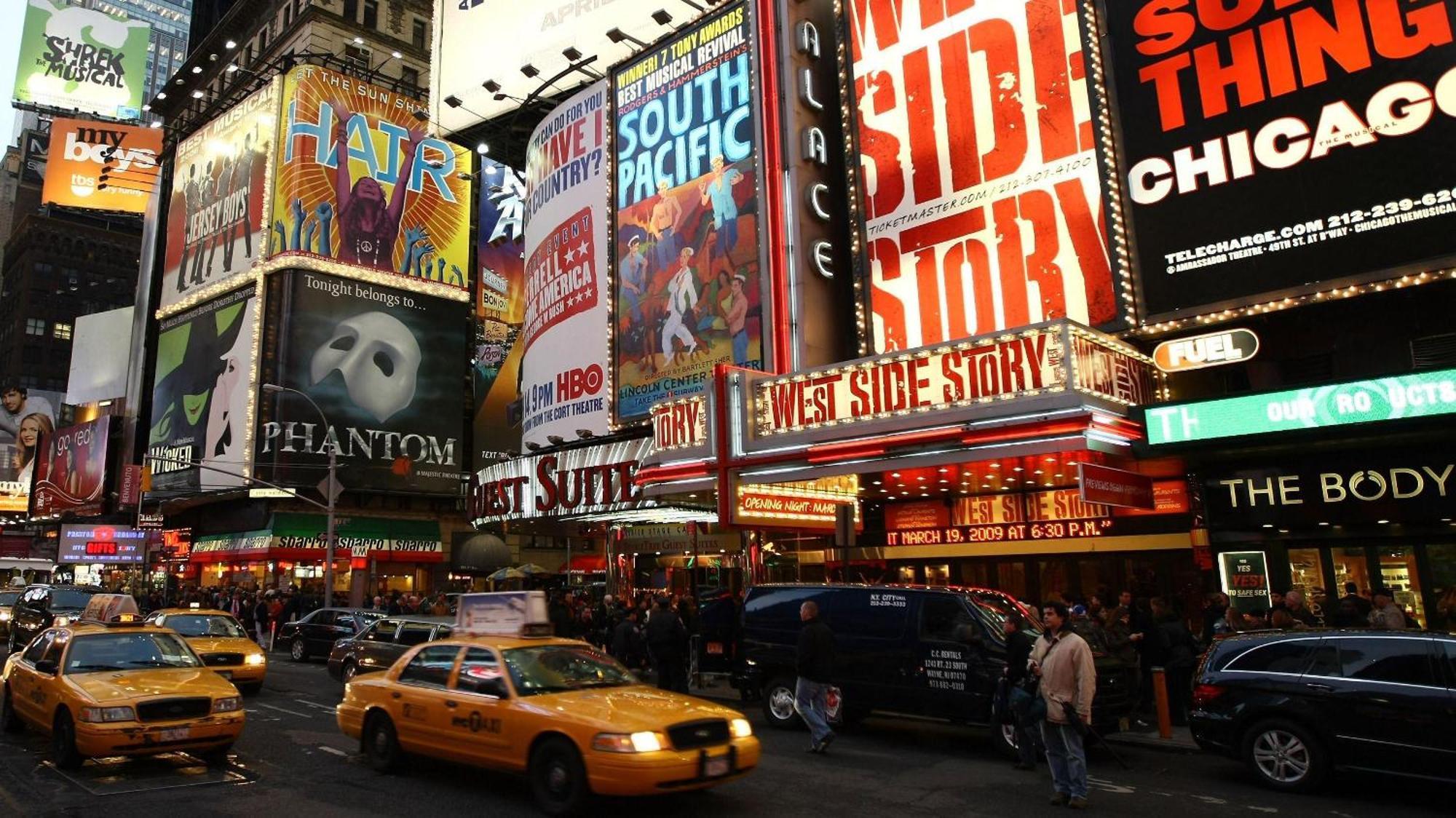 Times Square - Broadway Iconic Penthouse! Lejlighed New York Eksteriør billede